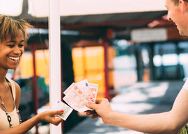 Cash-payment Cash payment in market